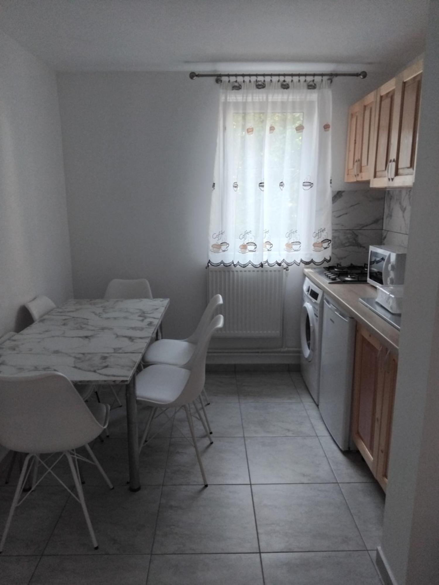Apartament Rusu 네호이우 외부 사진